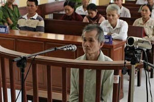 Ghen tuông, cụ ông sát hại người tình