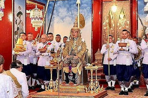 Tổng Bí thư, Chủ tịch nước Nguyễn Phú Trọng chúc mừng Quốc vương Thái Lan đăng quang