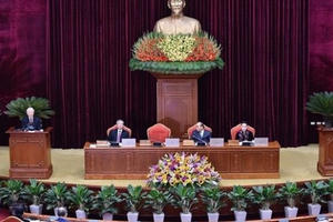 Quy hoạch Ban Chấp hành TƯ: Phải làm từng bước, chắc chắn, chặt chẽ