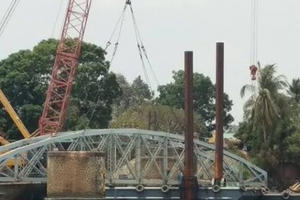 Dự án khôi phục cầu Ghềnh: Bộ muốn “trảm” nhà thầu, chủ đầu tư nói... “vẫn làm tốt”