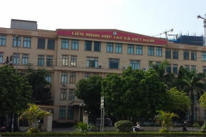 Lãnh đạo Liên minh HTX Việt Nam bị tố cáo sử dụng con dấu trái thẩm quyền