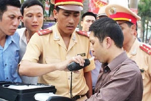 “Ma men” lái xe, bị phạt tiền từ 16 đến 18 triệu đồng