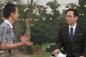 Giải mã văn hóa: Hành trình bốn mươi năm từ trang giấy lên truyền hình