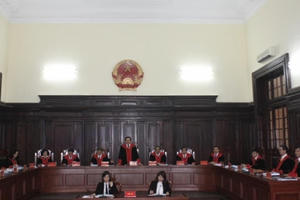 Triển khai thí điểm trang phục xét xử của Thẩm phán Tòa án nhân dân