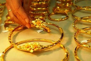 Dự báo giá vàng tuần tới (3 - 8/10): Vượt sóng dữ tăng mạnh trở lại