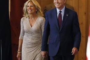 Bền bỉ vượt khó, Joe Biden hiện thực hóa giấc mơ Nhà Trắng