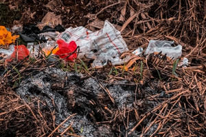 Rác thải bủa vây môi trường xã Thanh Yên, huyện Thanh Chương, Nghệ An Rác thải bủa vây môi trường xã Thanh Yên, huyện Thanh Chương, Nghệ An