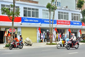 Biển hiệu nhân bản vô tính “bức tử ” thương hiệu?