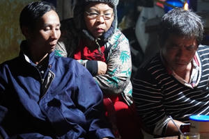 Bão Nakri gây mưa lớn, nhiều nơi mất điện