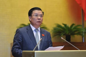 Bộ trưởng Đinh Tiến Dũng: "Nợ công tăng nhanh, áp lực trả nợ lớn" Bộ trưởng Đinh Tiến Dũng: "Nợ công tăng nhanh, áp lực trả nợ lớn"