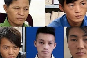 Hà Giang: Khởi tố 5 bố con giết hàng xóm Hà Giang: Khởi tố 5 bố con giết hàng xóm