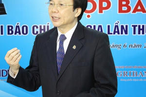 Lãnh đạo Hội Nhà báo VN lên tiếng về vụ phóng viên VTV bị ô tô đâm, nghiền nát máy quay