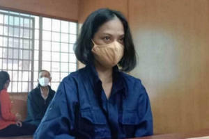 Giết người tình để bảo vệ mạng sống