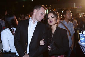 Hồng Nhung - Kevin chia tay và cách ứng xử văn minh của sao Việt