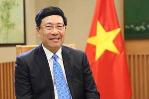 Củng cố hòa bình, tranh thủ điều kiện quốc tế thuận lợi để phát triển đất nước Củng cố hòa bình, tranh thủ điều kiện quốc tế thuận lợi để phát triển đất nước