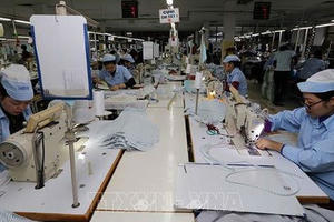 Ngăn chặn hàng nước ngoài “đội lốt” hàng Việt sang Mỹ Ngăn chặn hàng nước ngoài “đội lốt” hàng Việt sang Mỹ