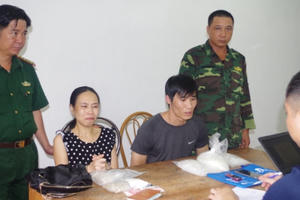 Quảng Ninh: Bắt hai vợ chồng vận chuyển ma túy