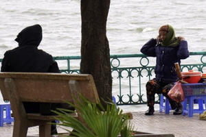 Hà Nội mưa rét, nhiệt độ thấp nhất 12-14 độ C