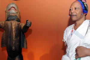 Tranh cãi chuyện trả các cổ vật thực dân Pháp chiếm đoạt thời thuộc địa