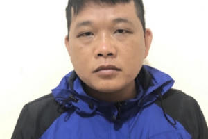 Mâu thuẫn cá nhân, đối tượng cầm dao dâm vào bụng nạn nhân rồi bỏ trốn