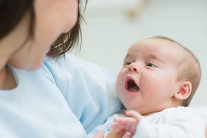 Đổi họ cho con sang họ mẹ sau ly hôn, có cần sự đồng ý của người cha?