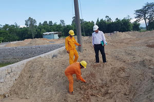 Nguy hiểm khi cố tình xây dựng cây xăng vi phạm an toàn lưới điện