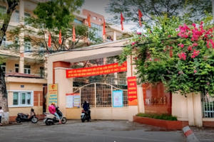 Học sinh bị “đẩy” đi trường khác, nhà trường nói gì?