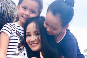 “Hậu” hôn nhân, Hồng Nhung tiết lộ về cuộc sống bận rộn của 2 con