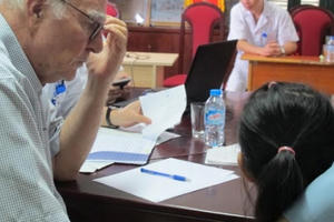 Chuyên gia cảnh báo việc dùng thuốc nam không nguồn gốc chữa bệnh động kinh