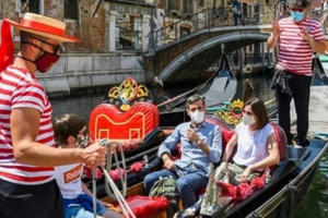 Phát hiện giật gân về virus corona tại Ý