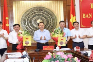 Ông Lê Anh Xuân được Ban Bí thư chuẩn y bầu bổ sung vào Ban thường vụ Tỉnh ủy Thanh Hóa