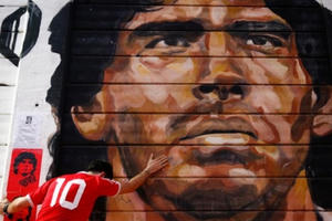 Nước mắt rơi ngày tiễn biệt Maradona