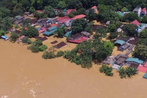 Khẩn trương triển khai các giải pháp khắc phục hậu quả mưa lũ