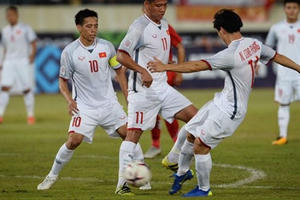 Người hâm mộ nói gì về chiến thắng của tuyển Việt Nam trong trận ra quân AFF Cup 2018?