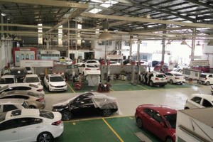 Ô tô Kia giảm tới 80 triệu - chiêu xả hàng tồn cuối năm ?