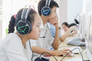 Thời kỳ giáo dục 4.0: Xu hướng học tập trực tuyến sẽ lên ngôi?