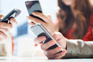 Cần làm gì khi bị trừ tiền trong tài khoản điện thoại?