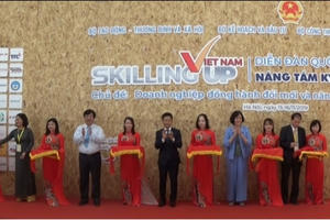 Tổng cục giáo dục nghề nghiệp - Bộ LĐTBXH ký kết nhiều thỏa thuận hợp tác quan trọng