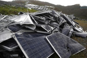 Sự "bùng nổ" điện năng lượng mặt trời ở Việt Nam đặt ra vấn đề rác thải mới