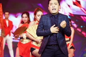 Lam Trường nhảy cực sung “xông đất” minishow của Âm Nhạc & Bước Nhảy