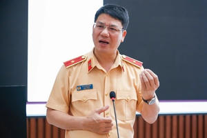 Cục trưởng Cục CSGT nhận 50 tin báo "xe khách nhồi nhét" trong 10 ngày nghỉ Tết