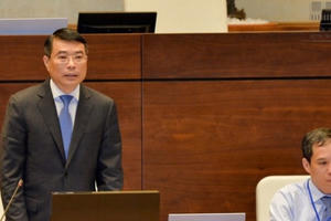 Thống đốc Lê Minh Hưng có thể lần đầu lên “ghế nóng” nghị trường