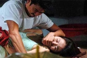 Hòa Bình: Bố đẻ nổi cơn thú tính cưỡng hiếp con gái ruột lúc nửa đêm