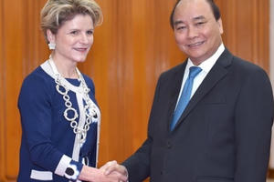 Thủ Tướng Nguyễn Xuân Phúc tiếp Quốc Vụ Khanh, Chủ nhiệm Ủy ban Nhà nước về Kinh tế Thụy Sĩ