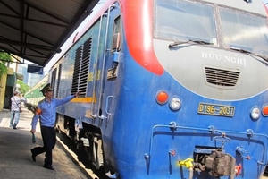 Tàu cao cấp Hà Nội - Lạng Sơn tạm dừng hoạt động