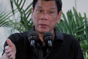 Tổng thống Duterte ví mình như Hitler, muốn tiêu diệt hàng triệu con nghiện