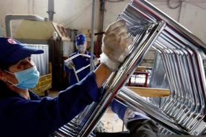 UBS: Việt Nam đang hưởng lợi từ việc Mỹ tăng thuế