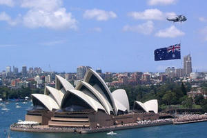 Australia: Siết chặt nhập cư, lo thiếu lao động