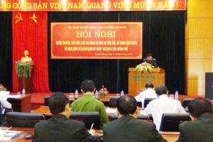 Thi hành án dân sự Tuyên Quang hưởng ứng Ngày Pháp luật năm 2020