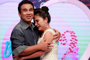 [Clip]: MC Cát Tường nghẹn ngào chia sẻ lý do ngừng dẫn chương trình "Bạn muốn hẹn hò"